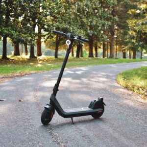NIU KQi2 Pro Review: Premium E Scooter At An Affordable Price